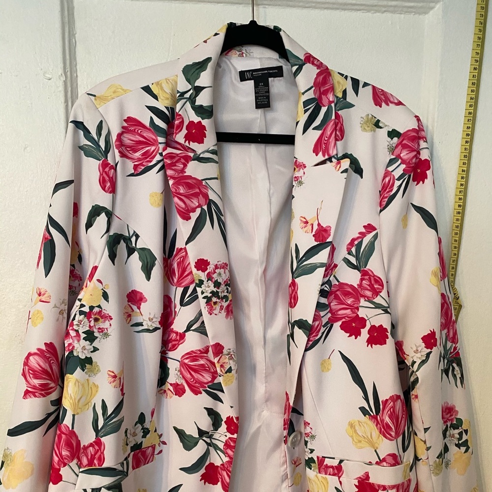 INC FLORAL BLAZER